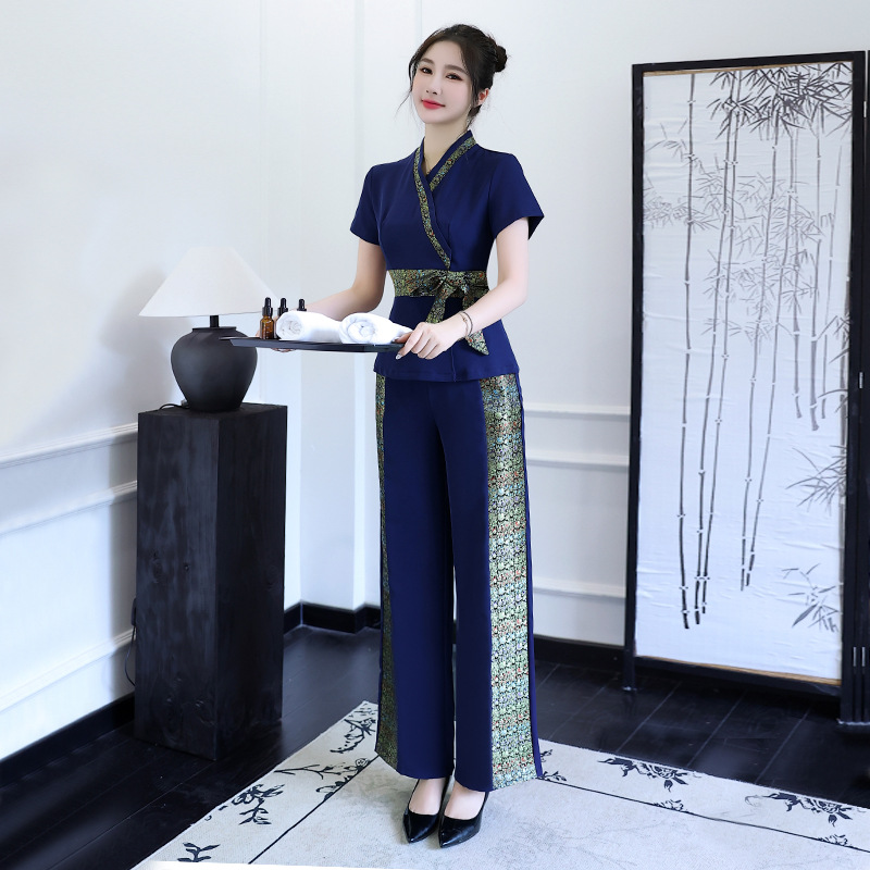 태국 웰니스 센터 여성 스파 발 마사지 기술자 작업복  - Spa Wellness Center 리뷰 및 가격